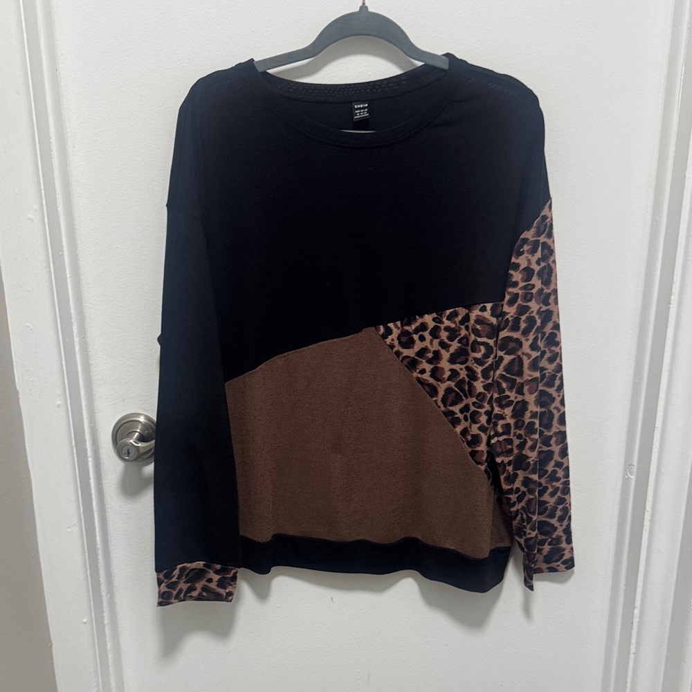 SHEIN Black and Brown Leopard Print Sweater